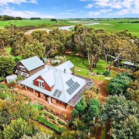 Curdie River Retreat Bed & Breakfast Curdie Vale ภายนอก รูปภาพ